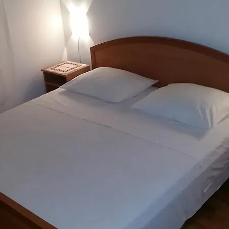 Apartman Mrva Ugljan