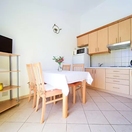 Apartman Mrva *
