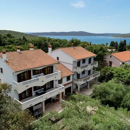 Apartman Mrva *