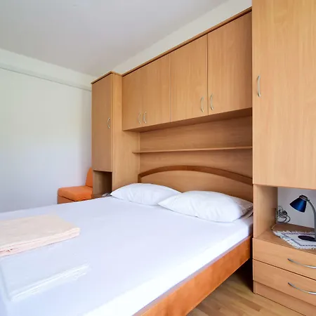 Mrva 아파트 *